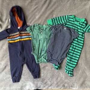 Carter's Bundle - Baby Size 6 month